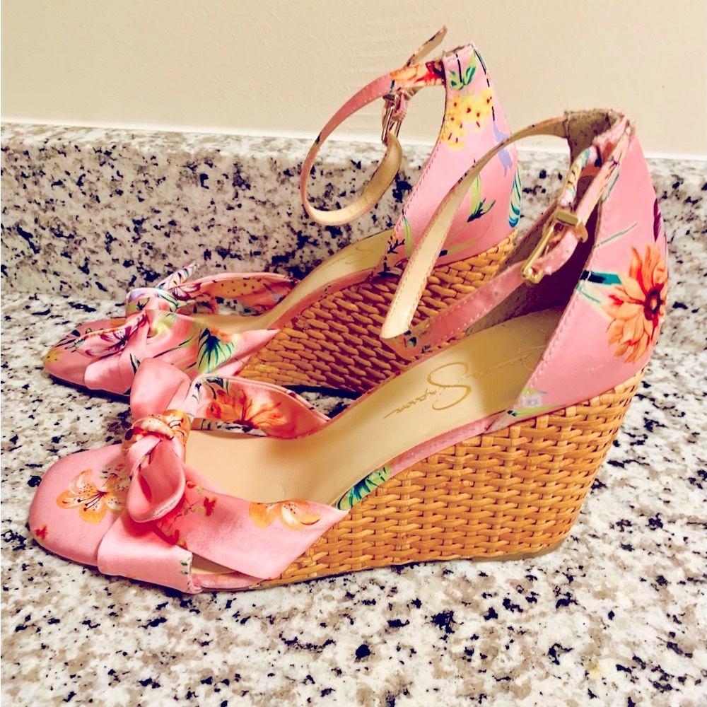 Jessica Simpson Wedges